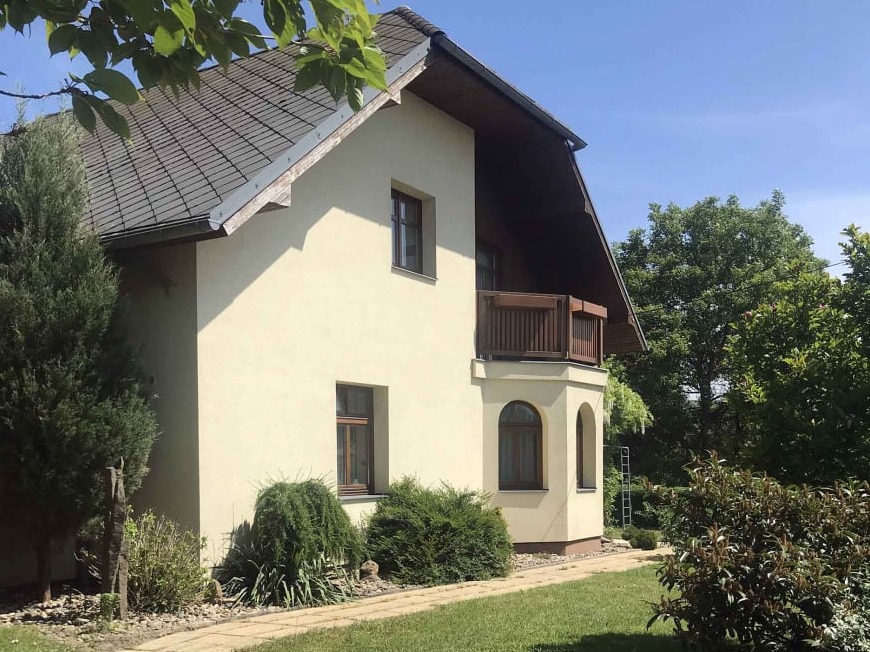 Hlavní budova penzionu Dům u koupaliště